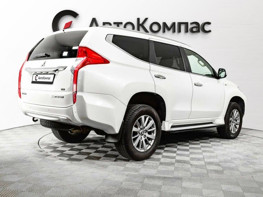 Mitsubishi Pajero Sport