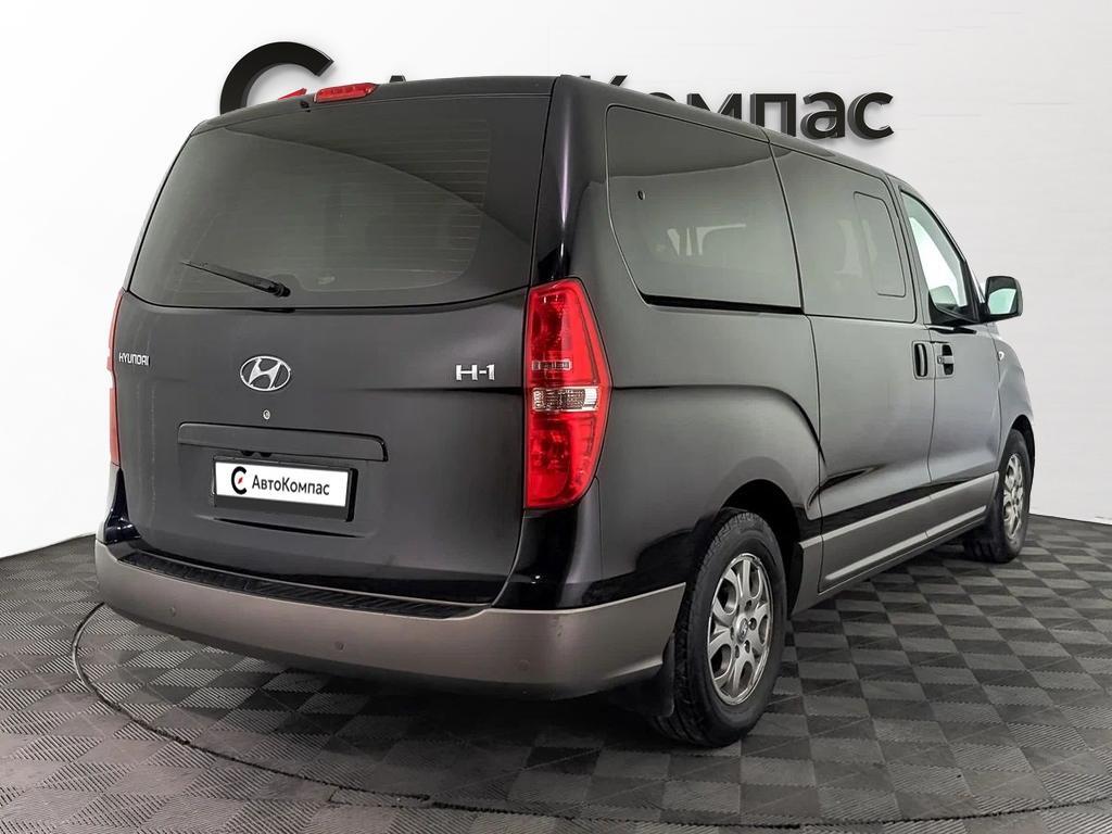 Hyundai H-1