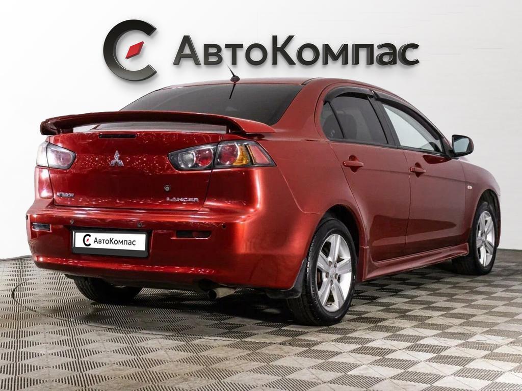Mitsubishi Lancer