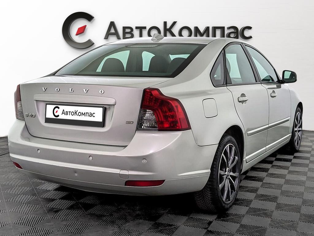 Volvo S40