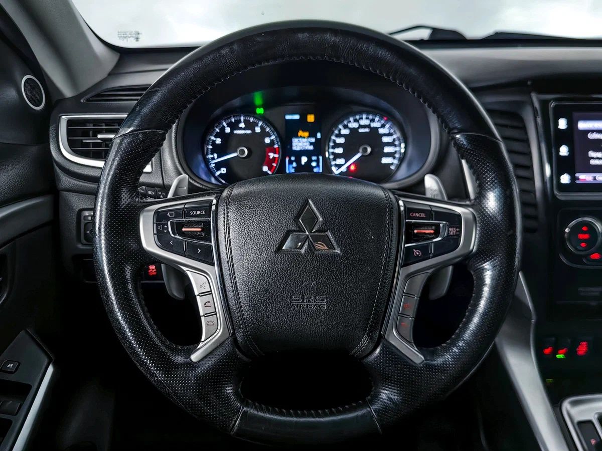 Mitsubishi Pajero Sport