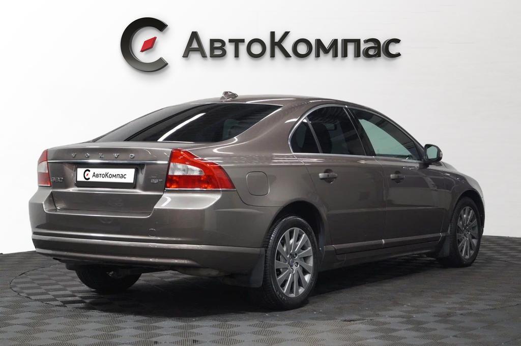 Volvo S80