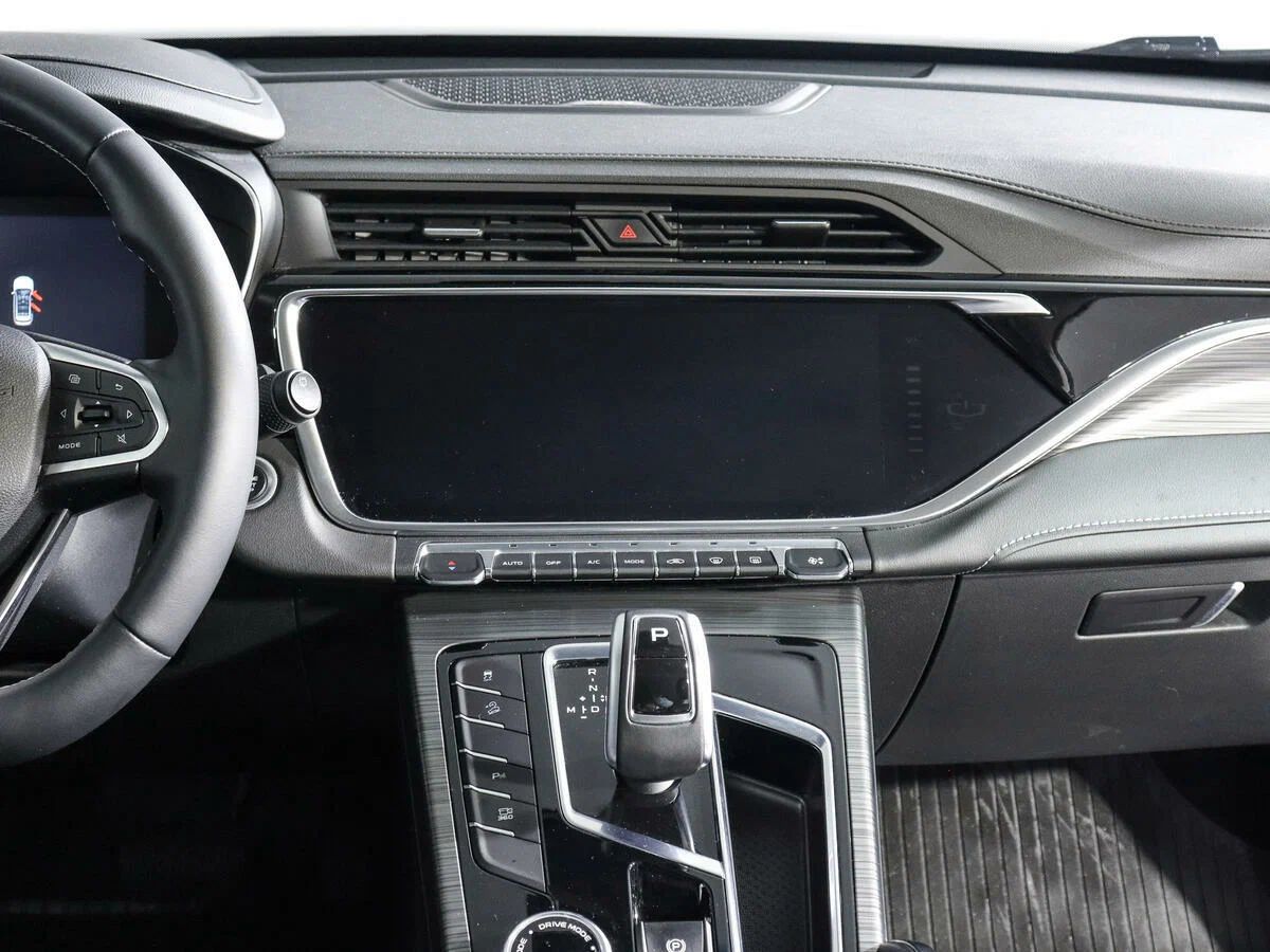Geely Atlas Pro