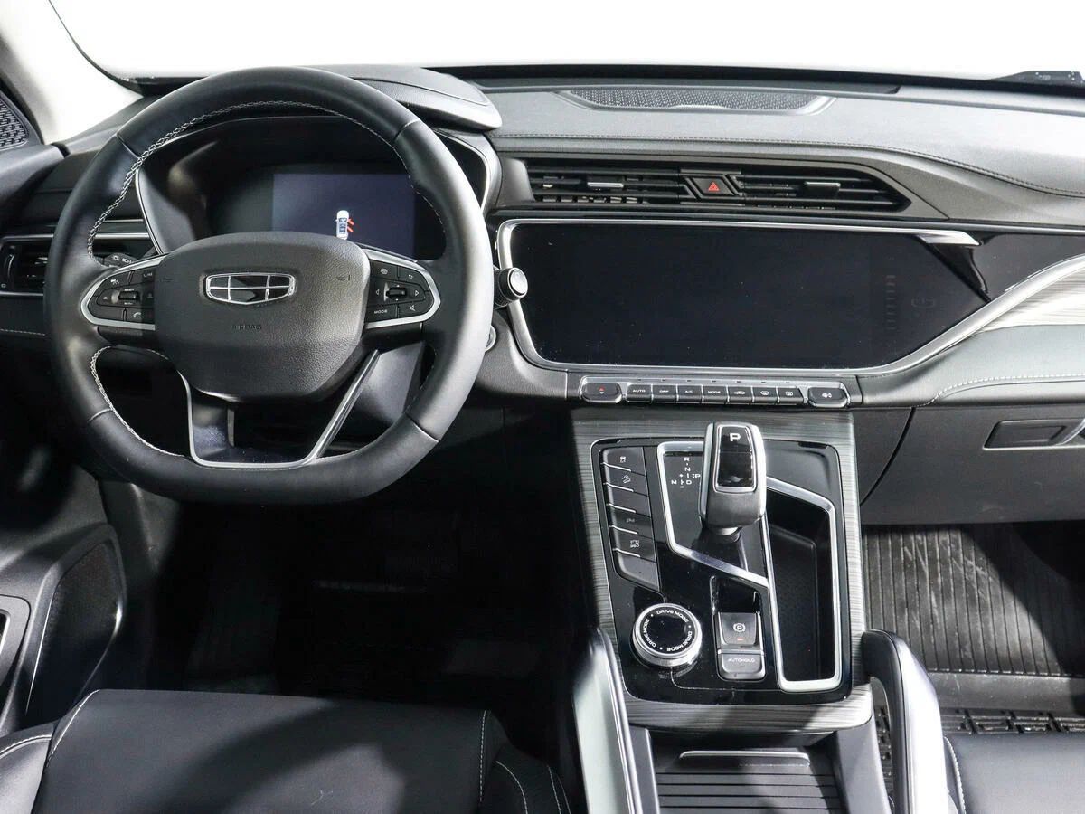 Geely Atlas Pro