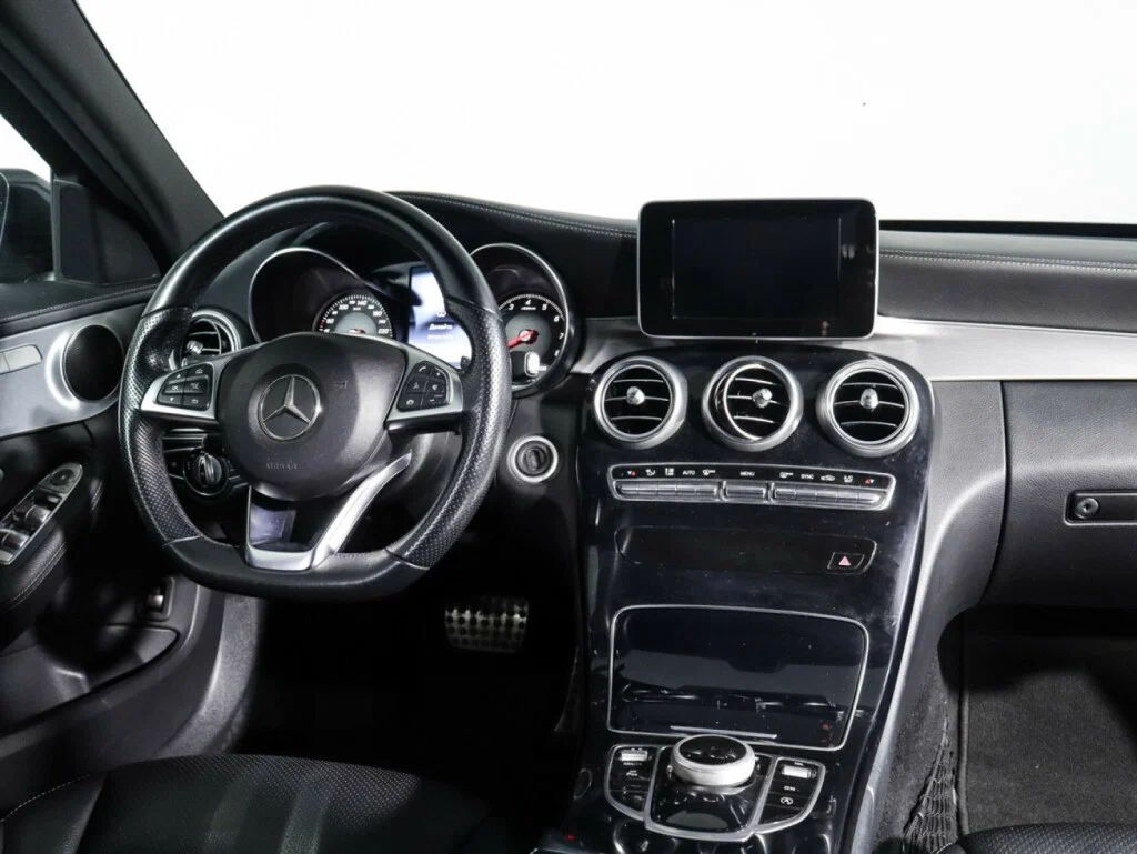 Mercedes-Benz C-Класс