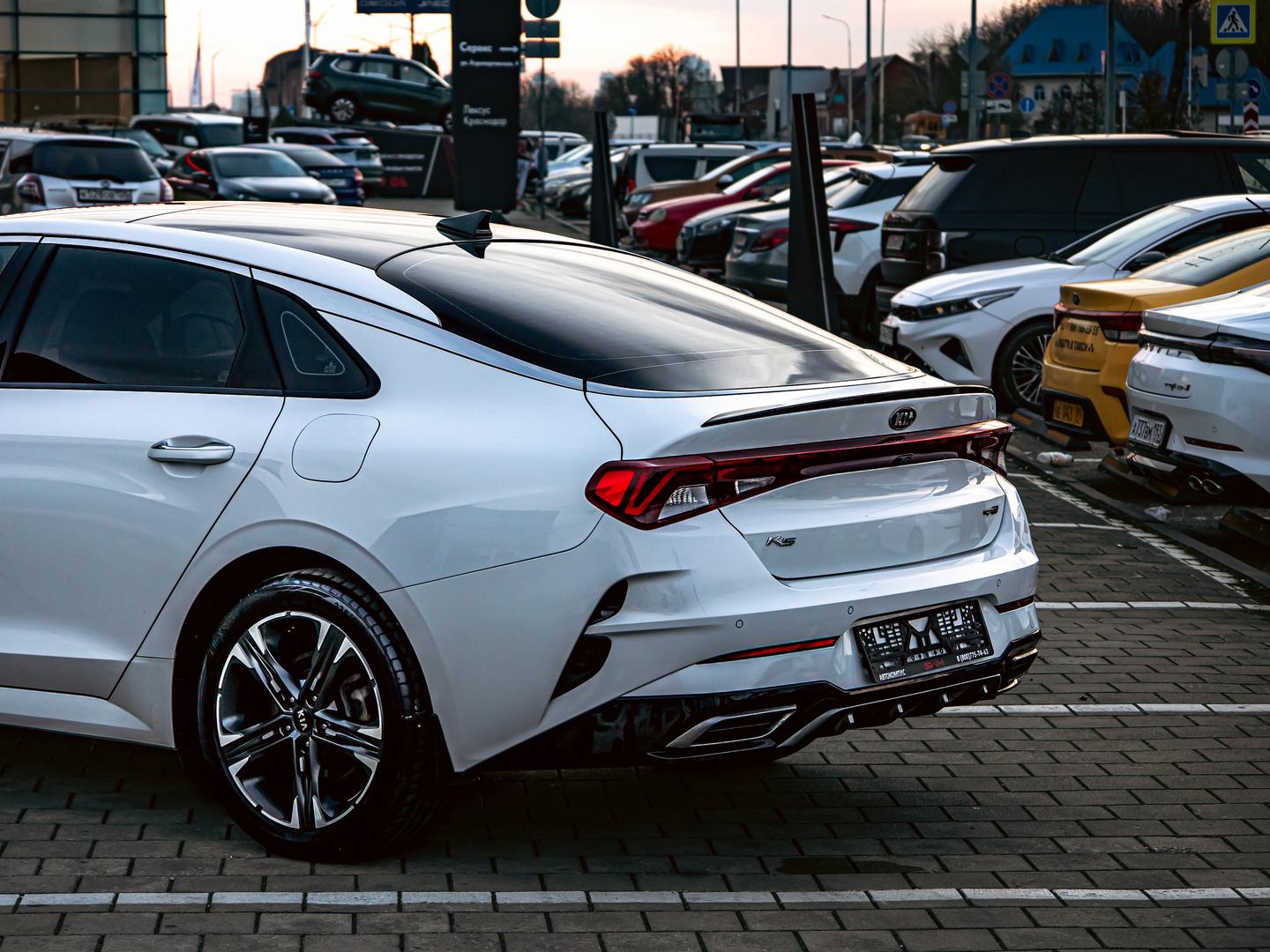 Kia K5