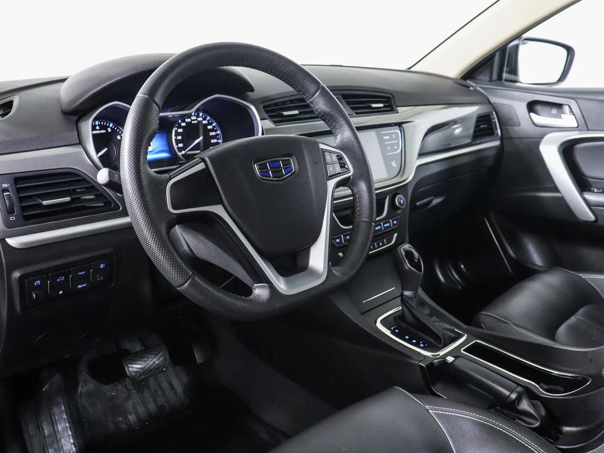 Geely Emgrand 7