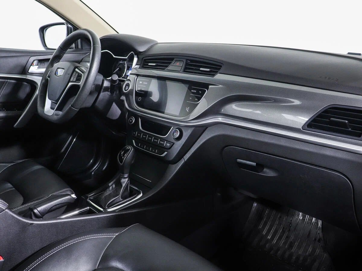 Geely Emgrand 7