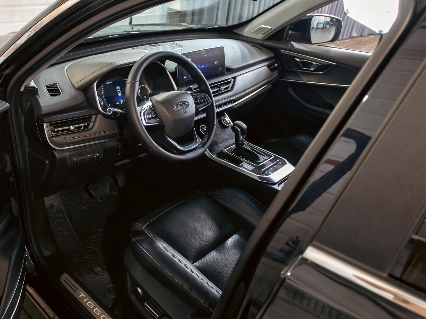 Chery Tiggo 8
