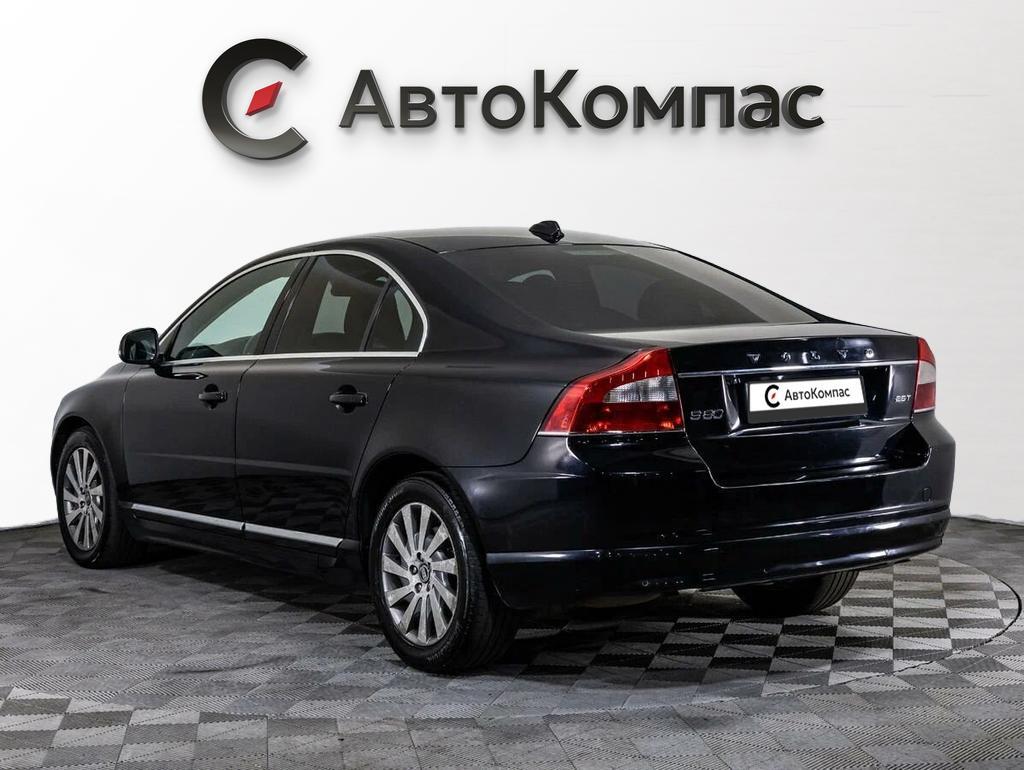Volvo S80