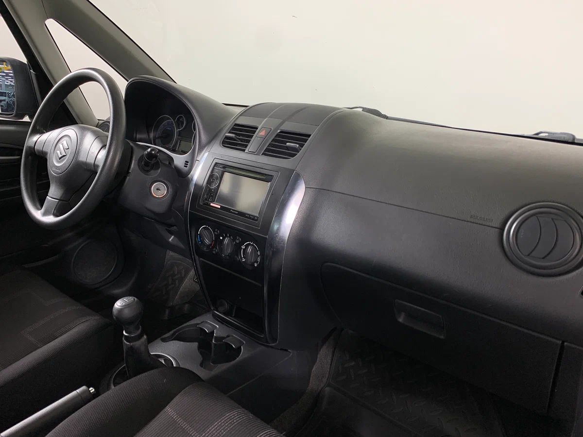 Suzuki SX4