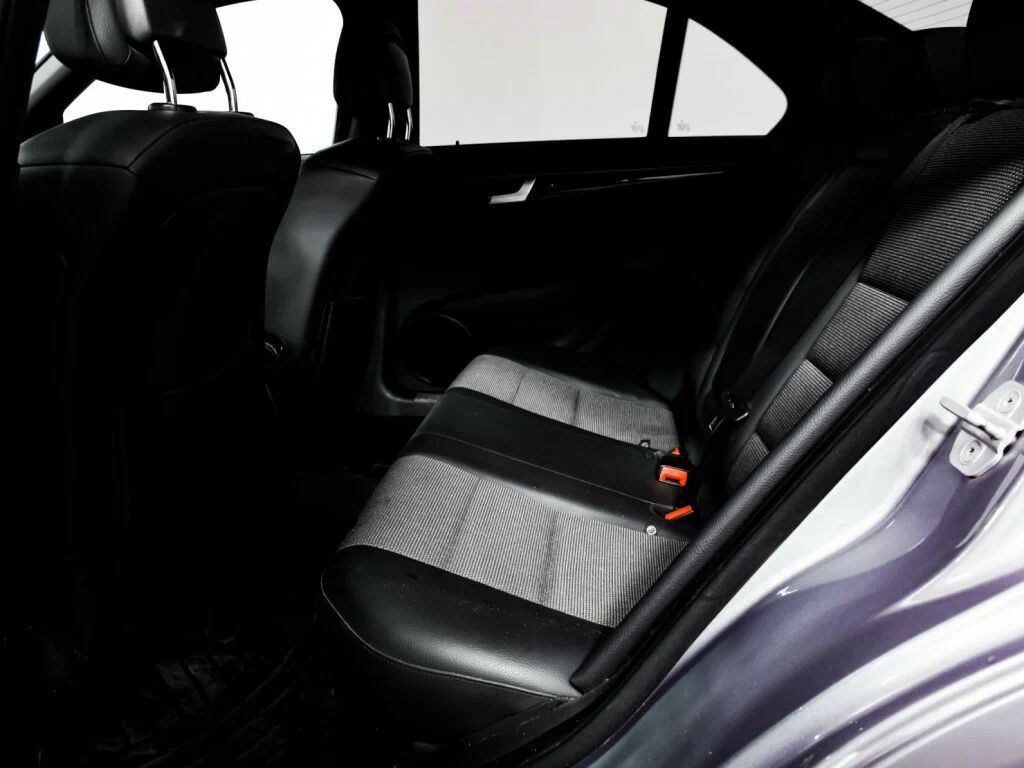 Mercedes-Benz C-Класс