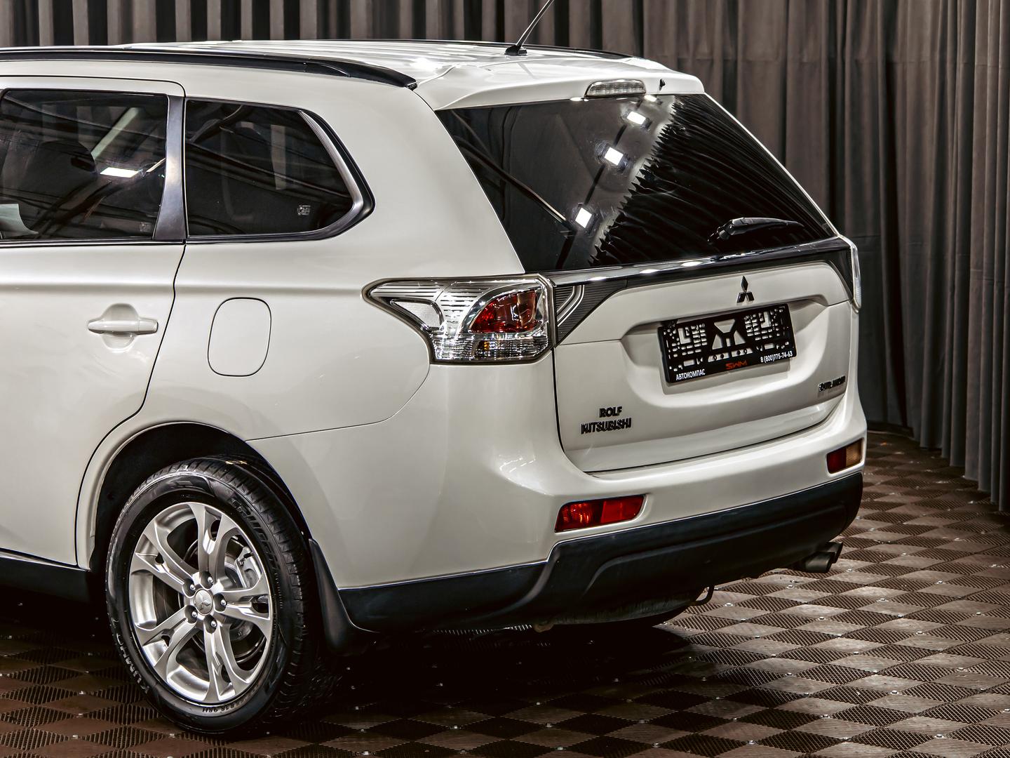 Mitsubishi Outlander