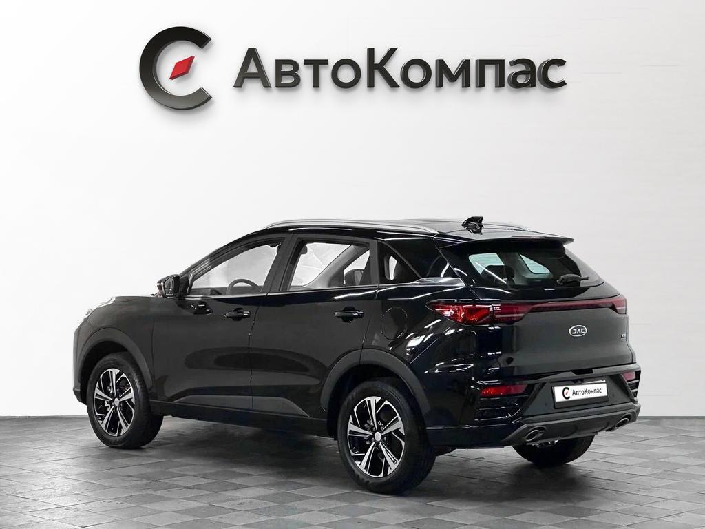 JAC JS6