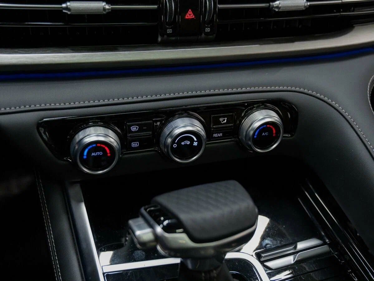 Changan CS95