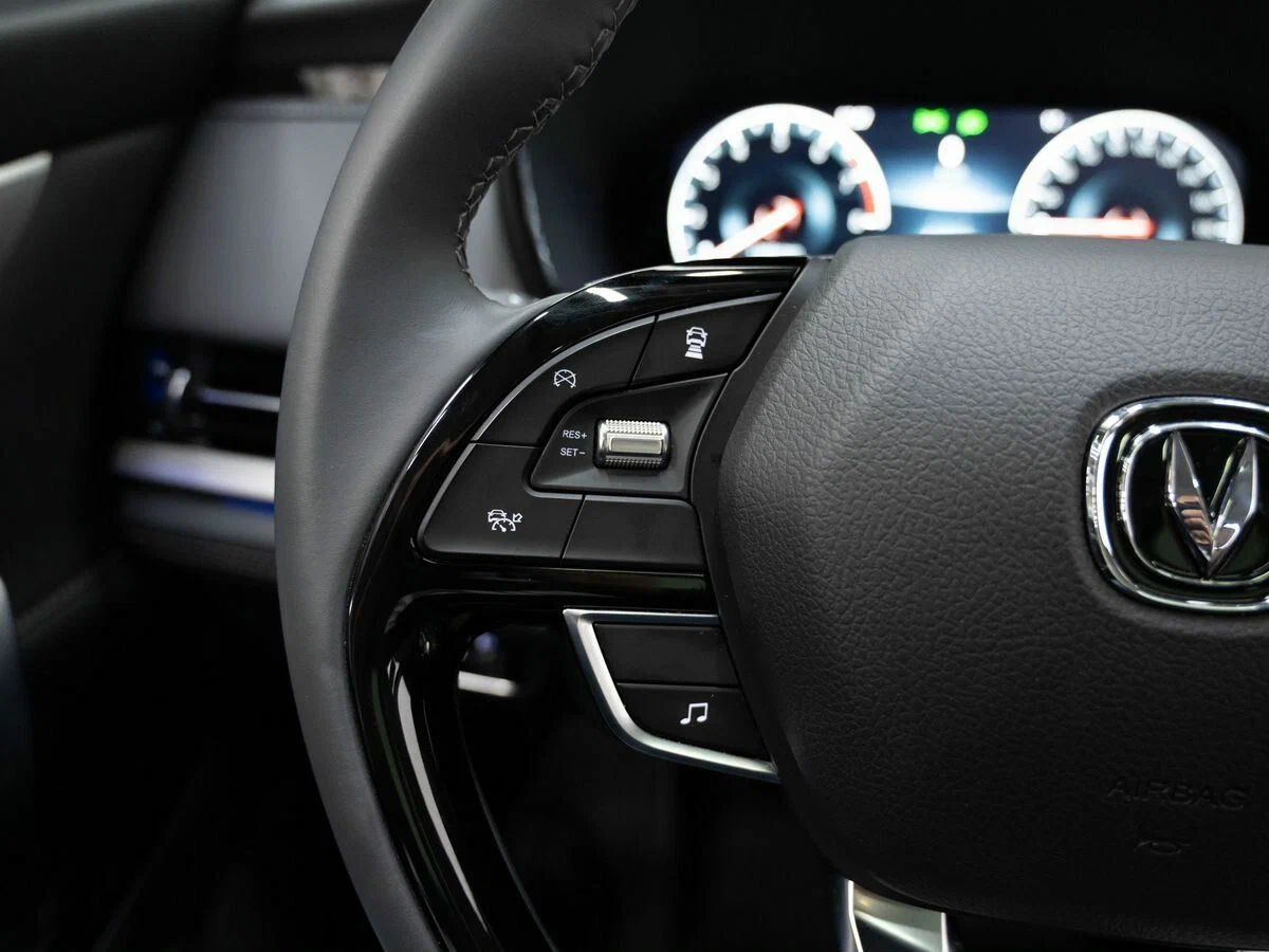Changan CS95