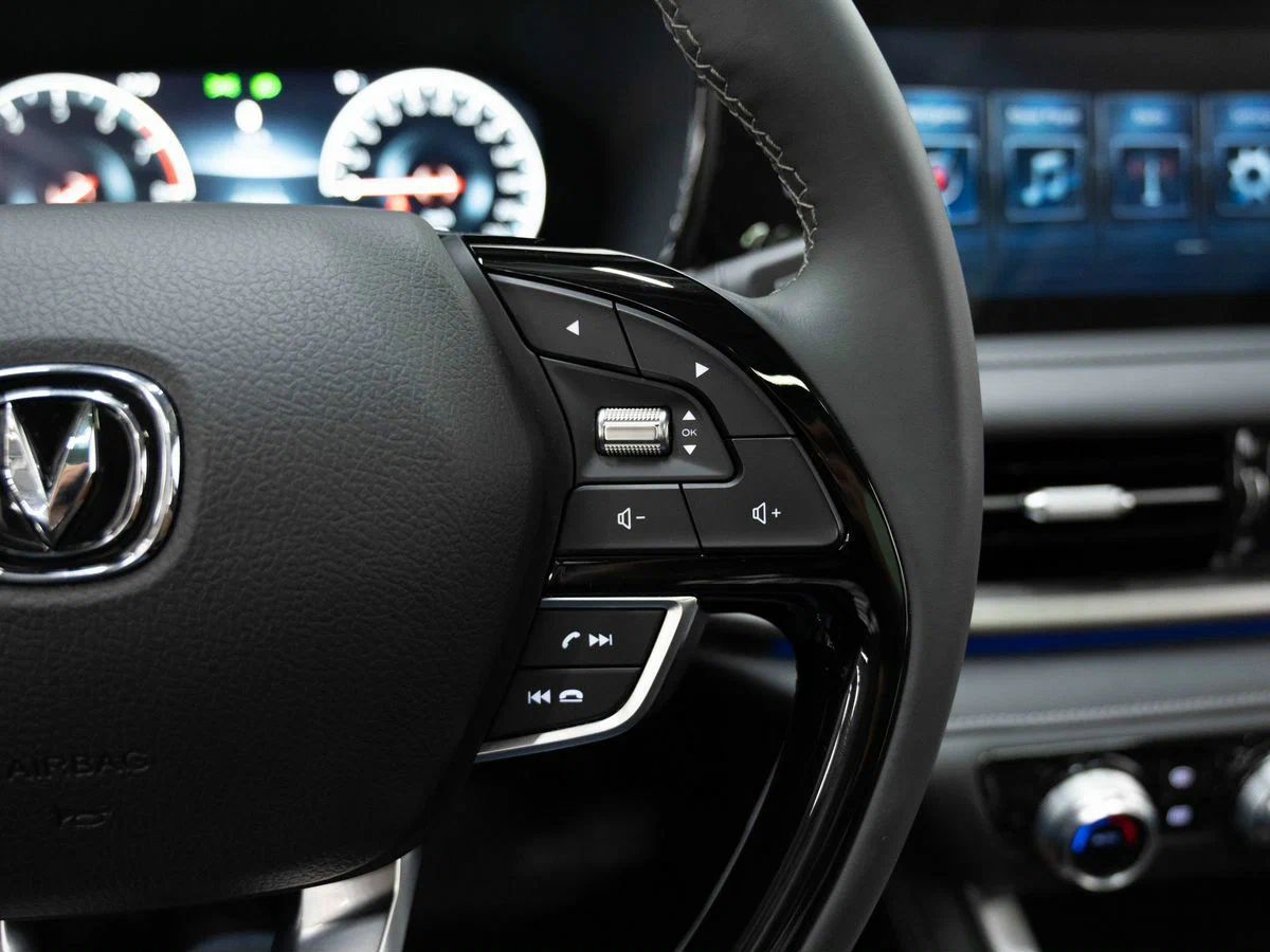 Changan CS95