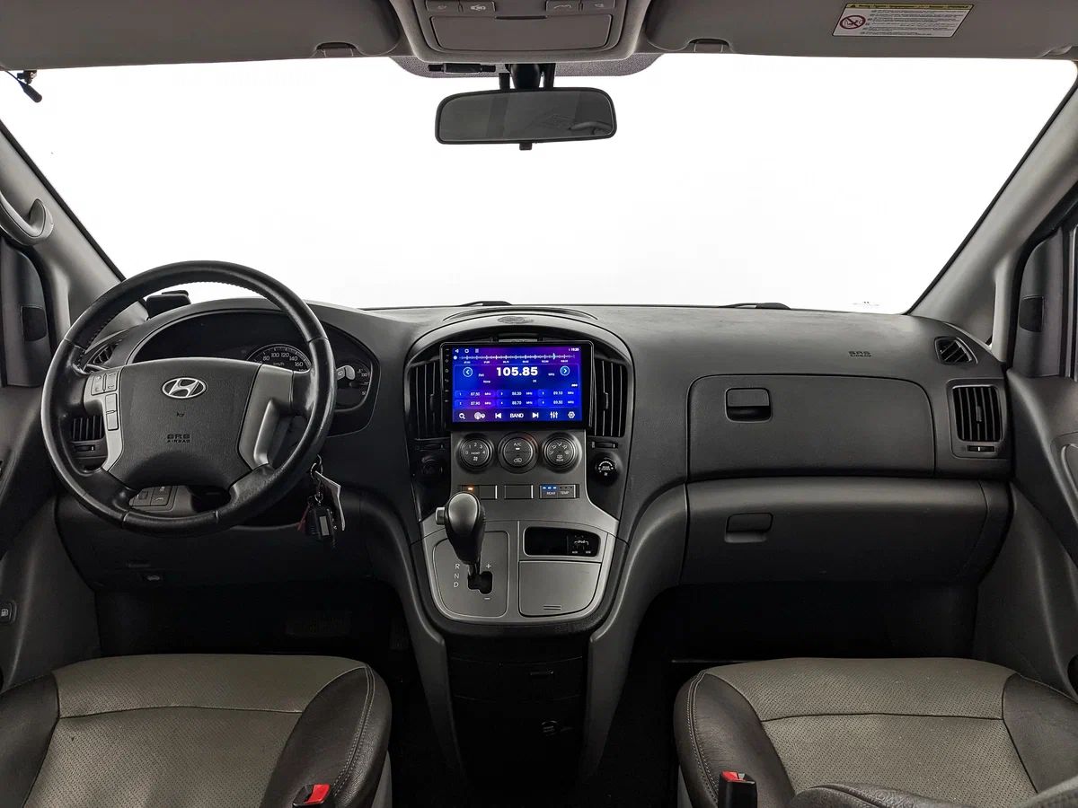 Hyundai H-1