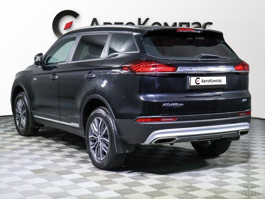 Geely Atlas Pro