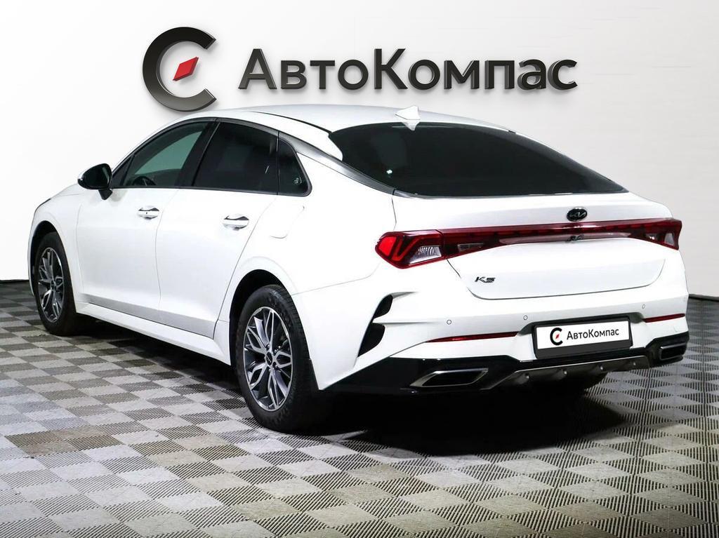 Kia K5