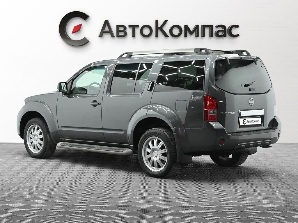 Nissan Pathfinder
