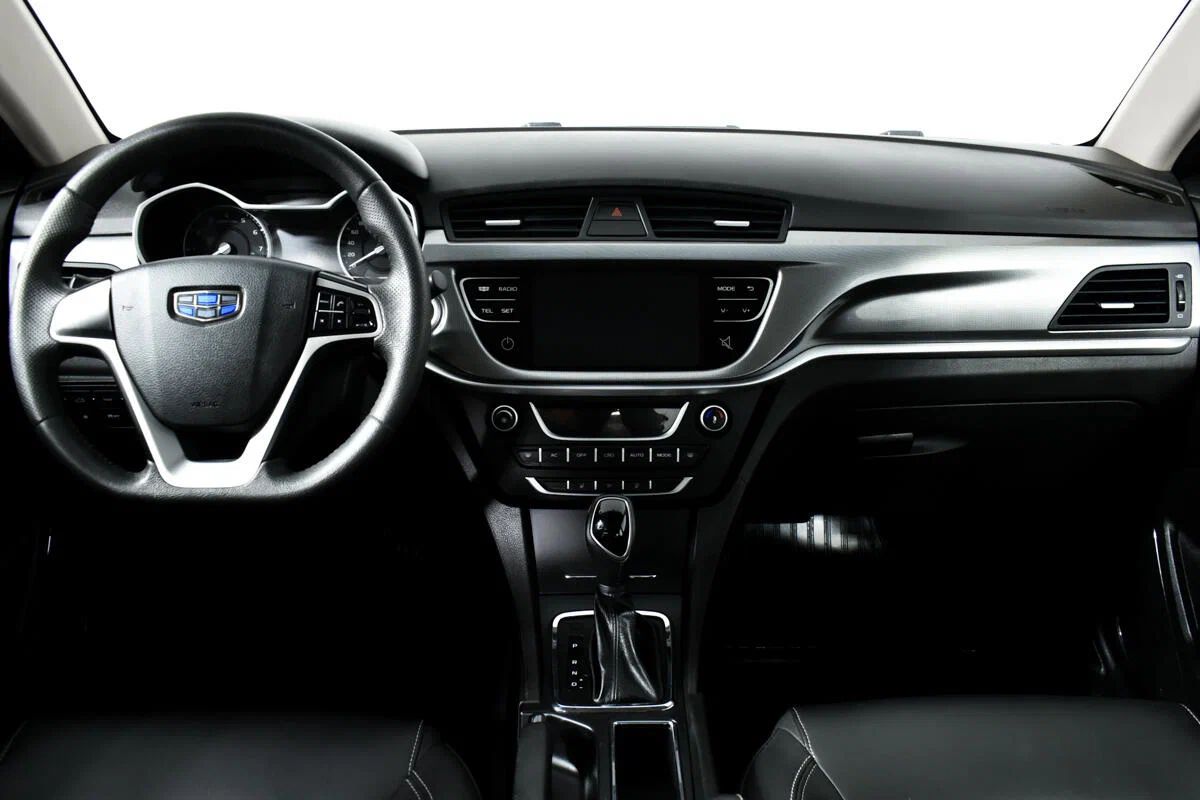 Geely Emgrand 7