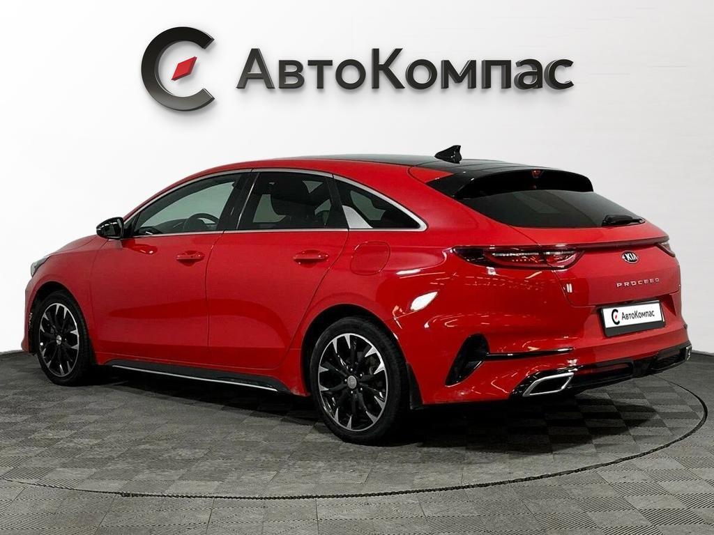 Kia Proceed