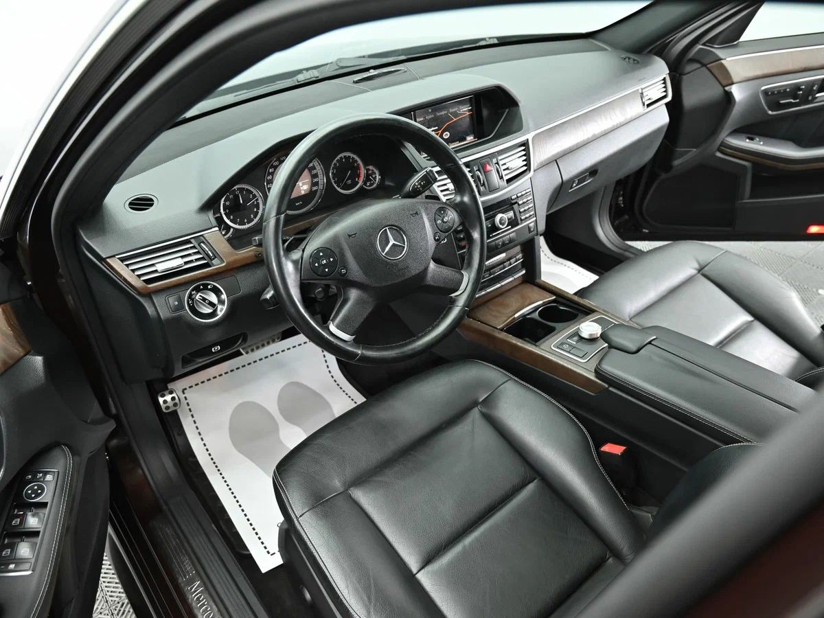 Mercedes-Benz E-Класс