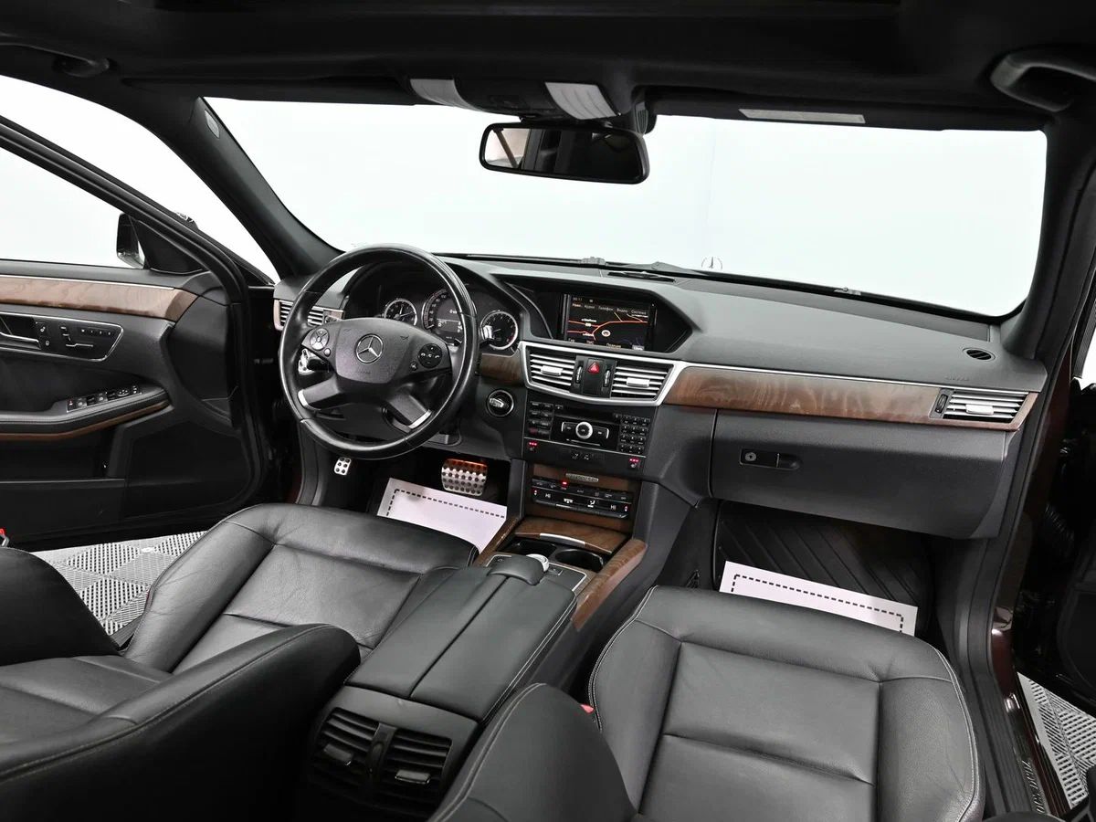 Mercedes-Benz E-Класс