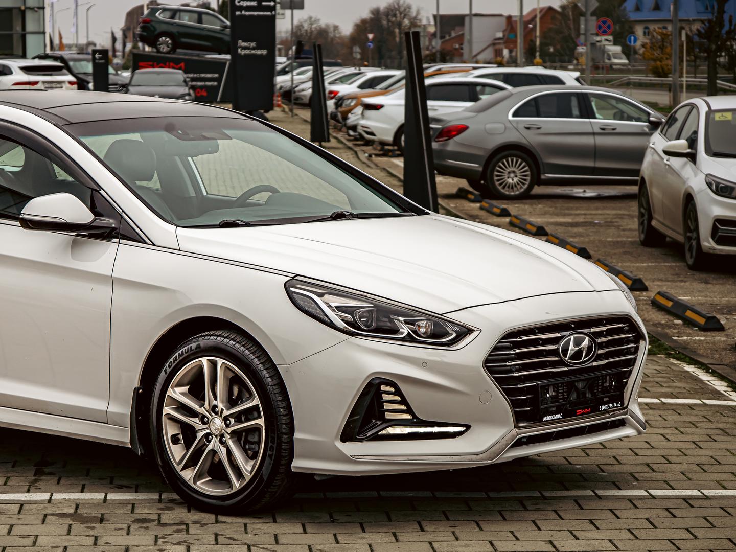 Hyundai Sonata
