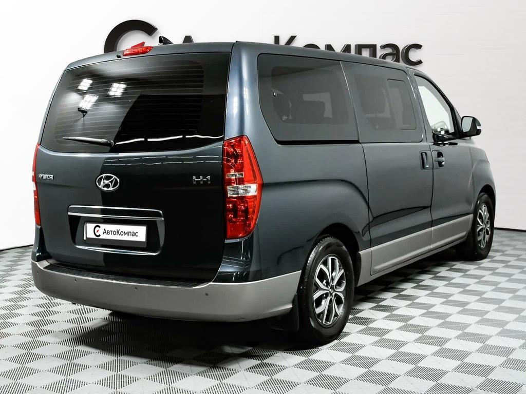 Hyundai H-1