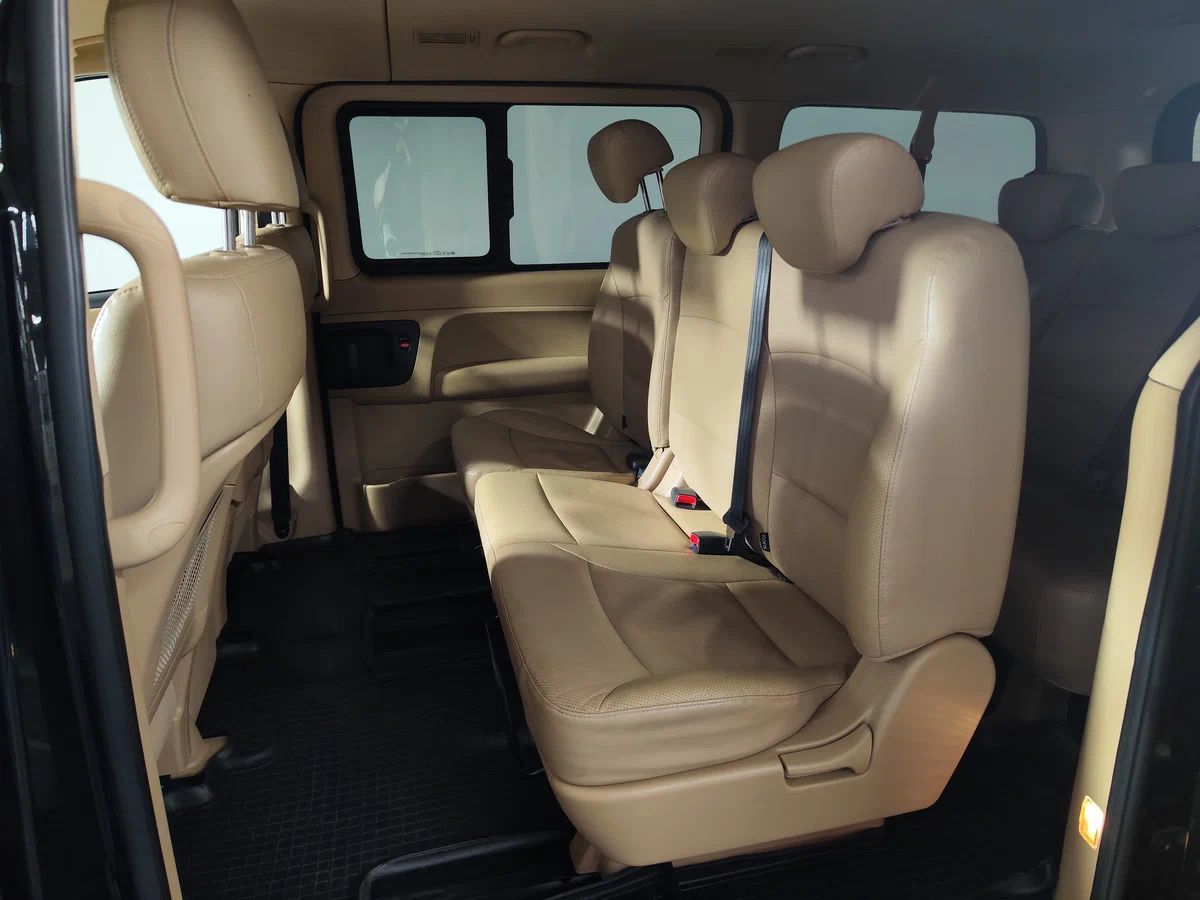 Hyundai H-1