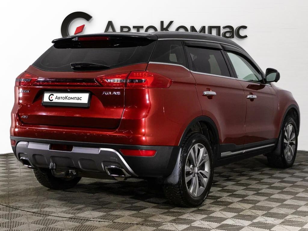 Geely Atlas