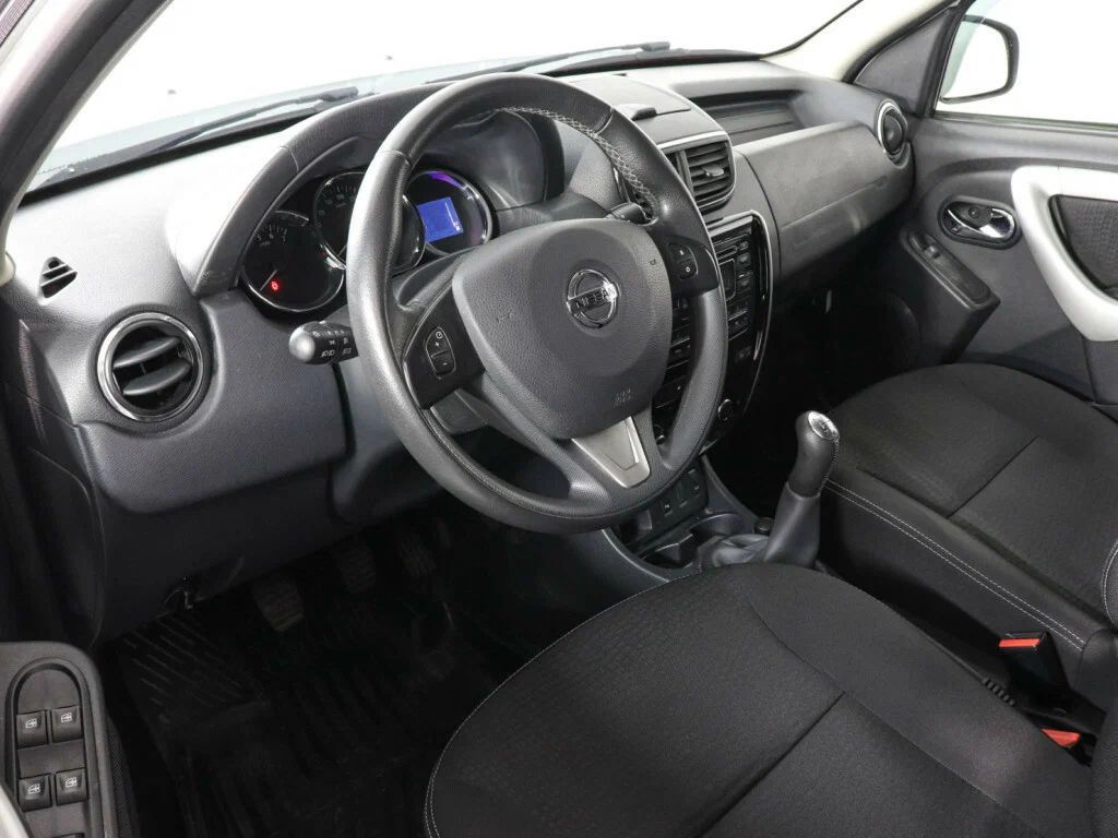 Nissan Terrano