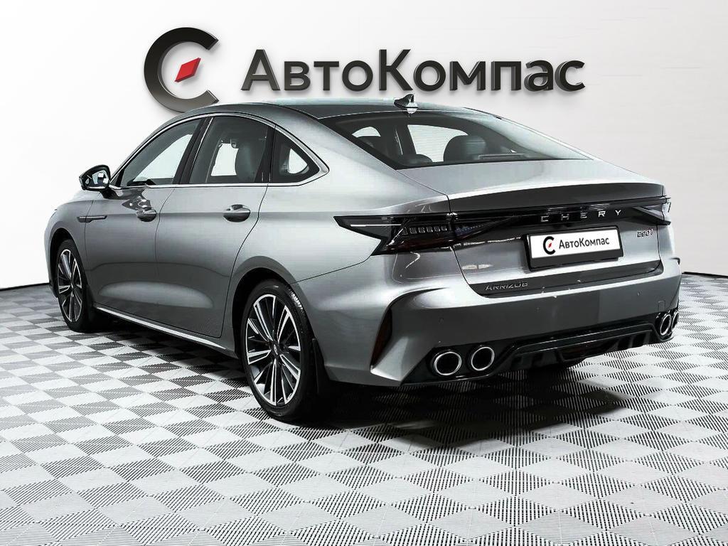 Chery Arrizo 8