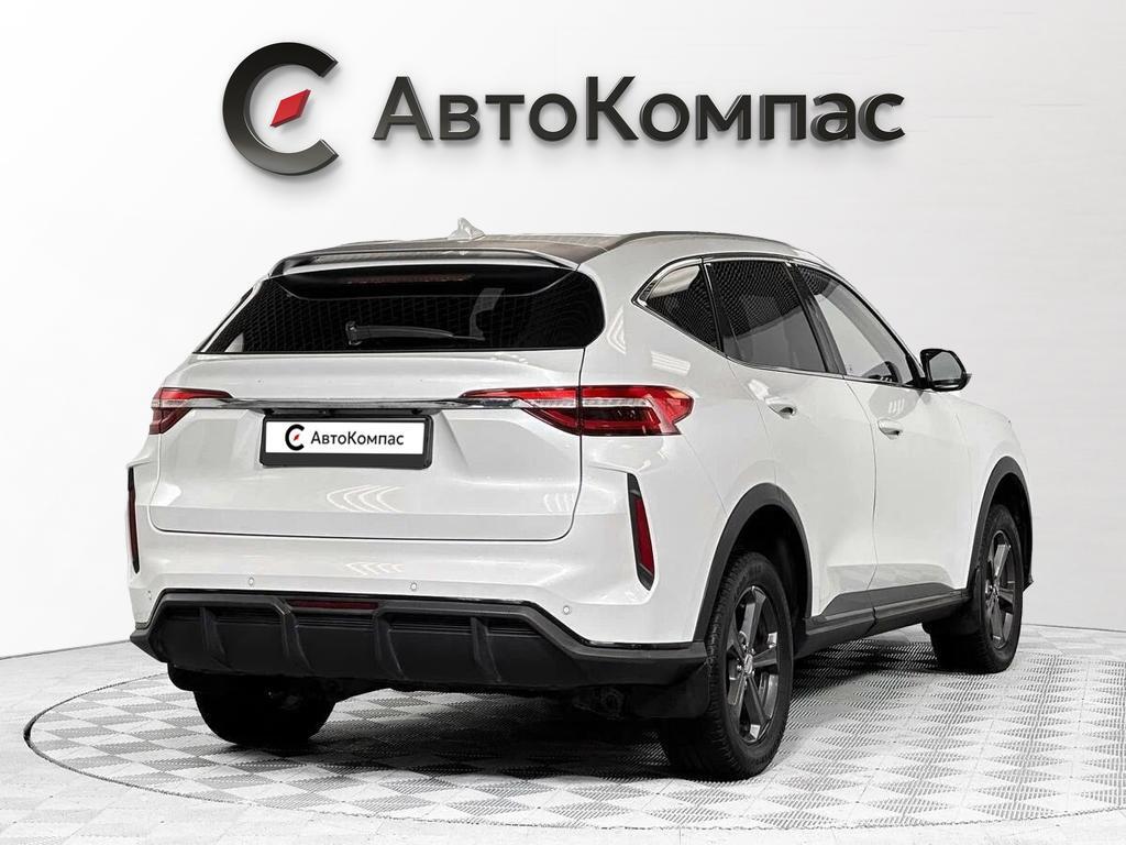 Haval F7
