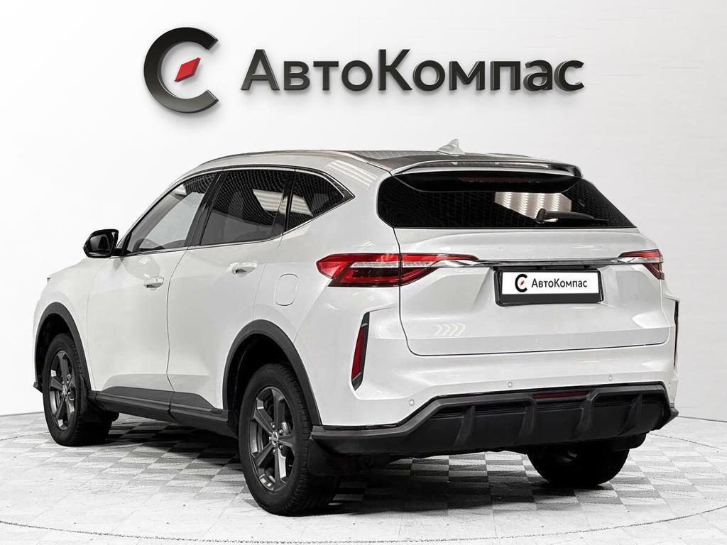 Haval F7