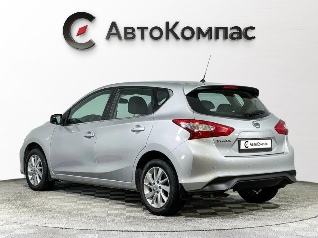 Nissan Tiida