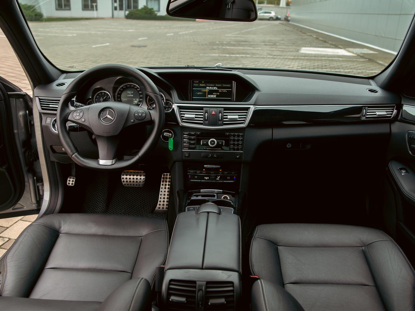 Mercedes-Benz E-Класс