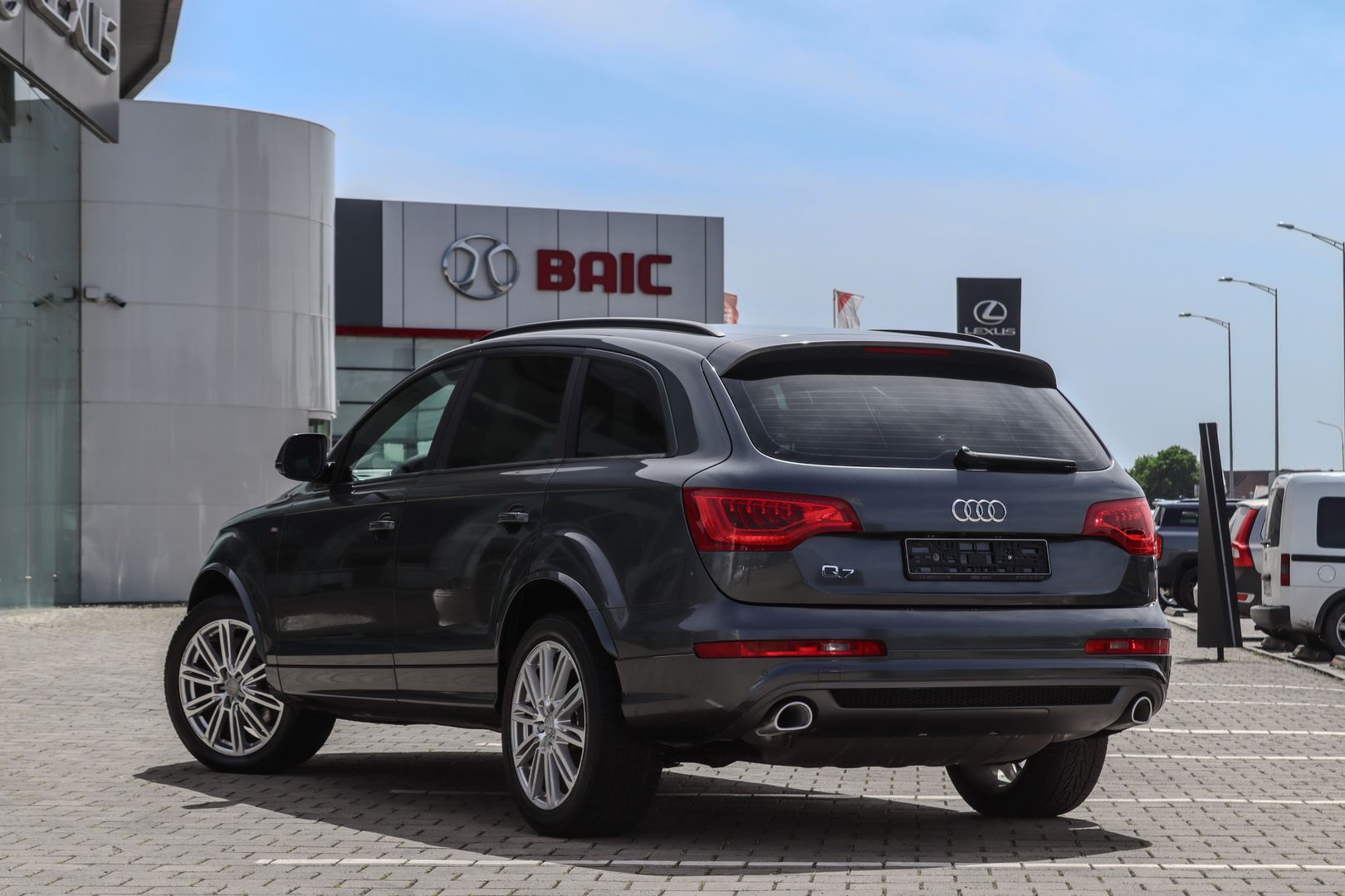 Audi Q7