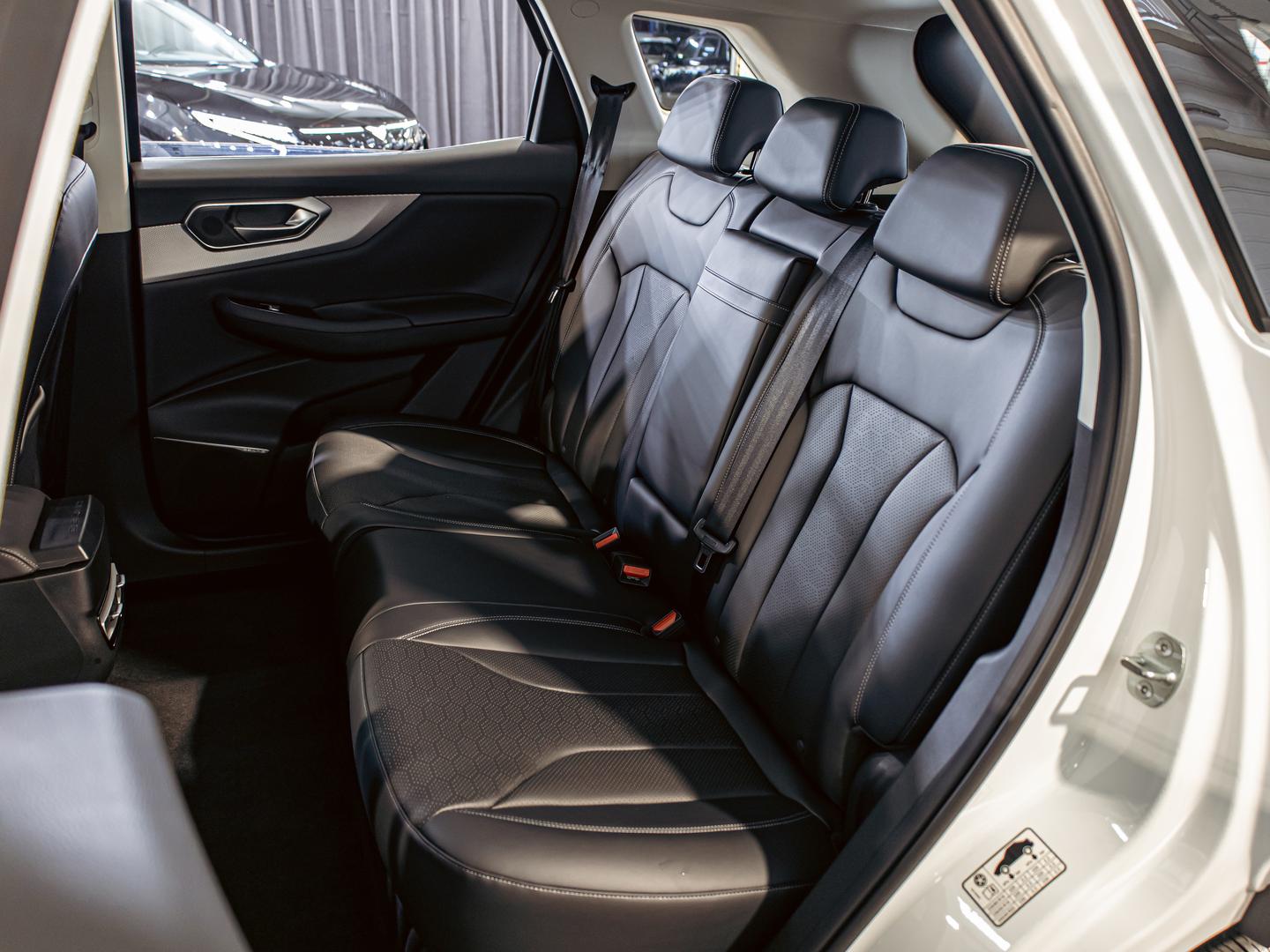 BAIC X7