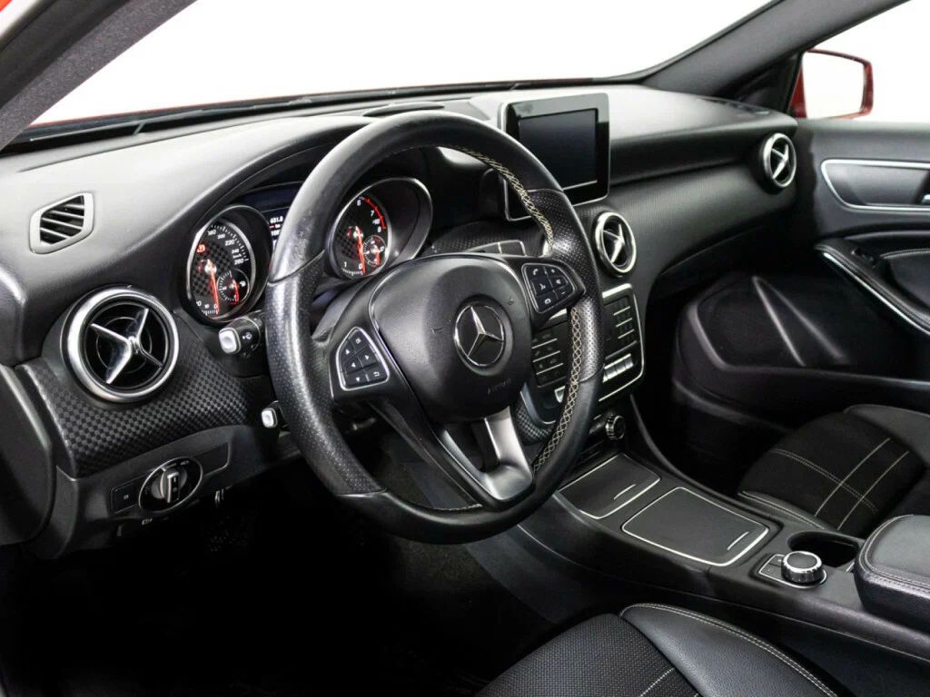 Mercedes-Benz A-Класс