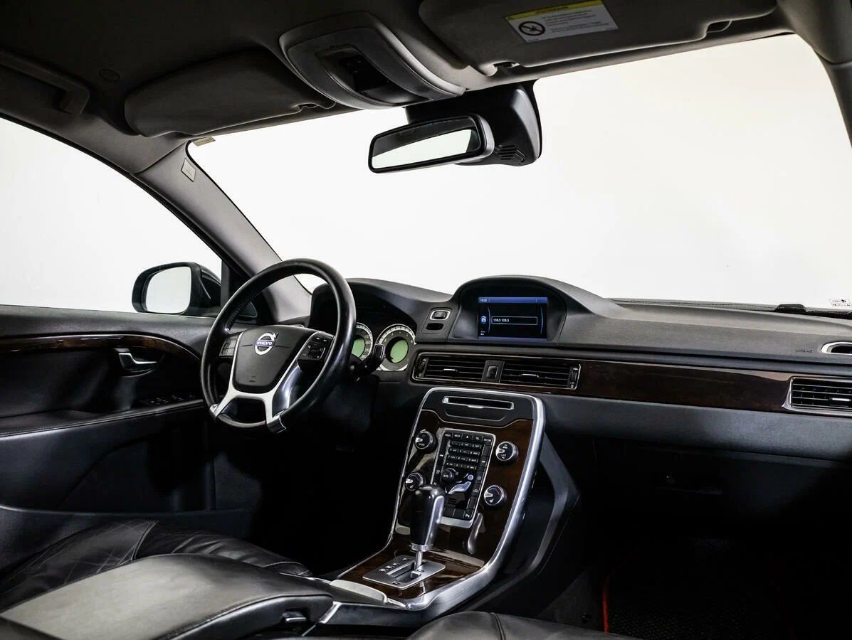 Volvo S80