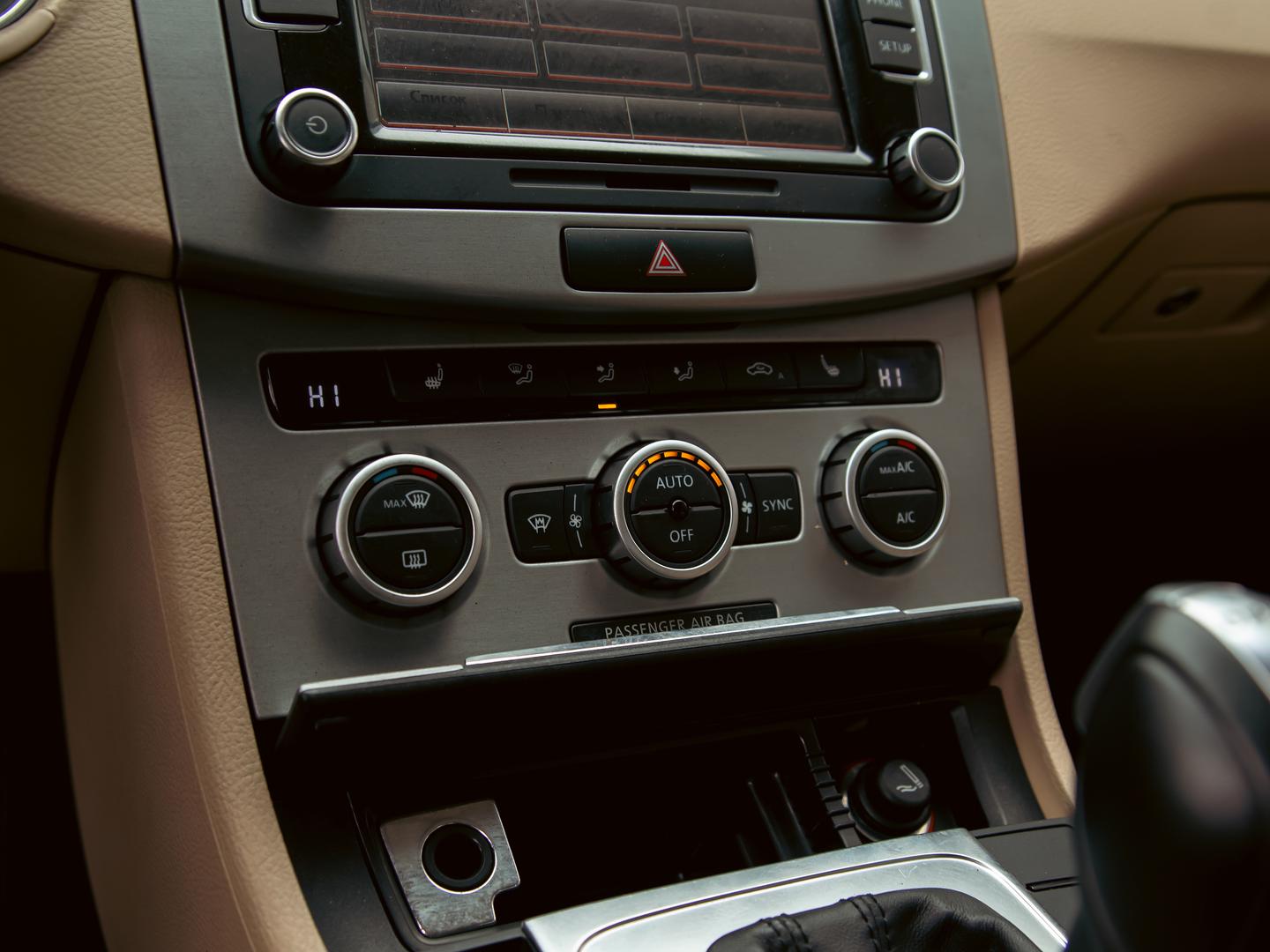 Volkswagen Passat CC